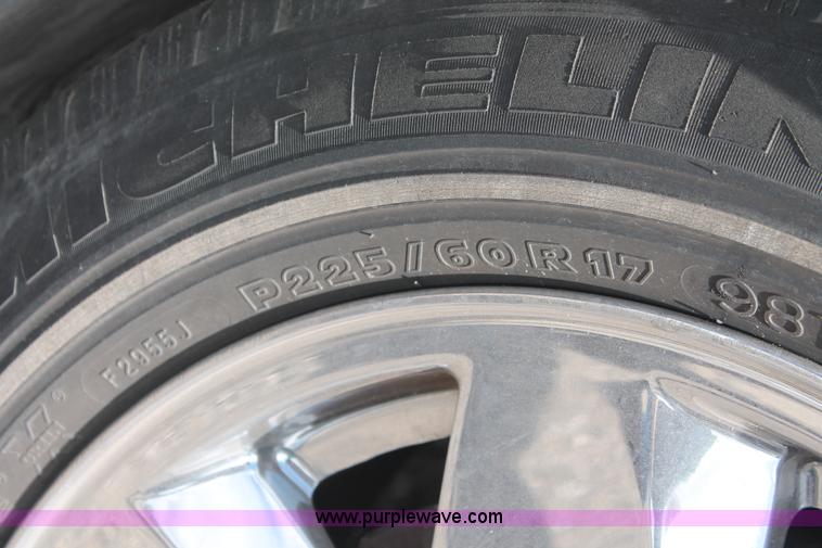 image for item I8107 2001 Cadillac DeVille DTS