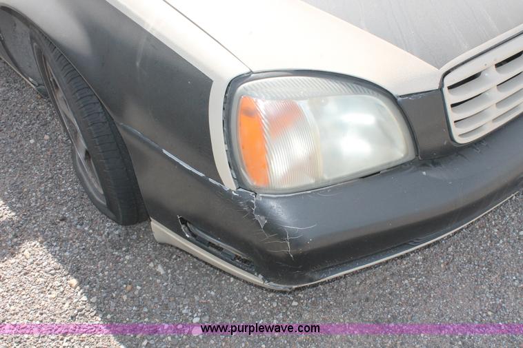 image for item I8107 2001 Cadillac DeVille DTS