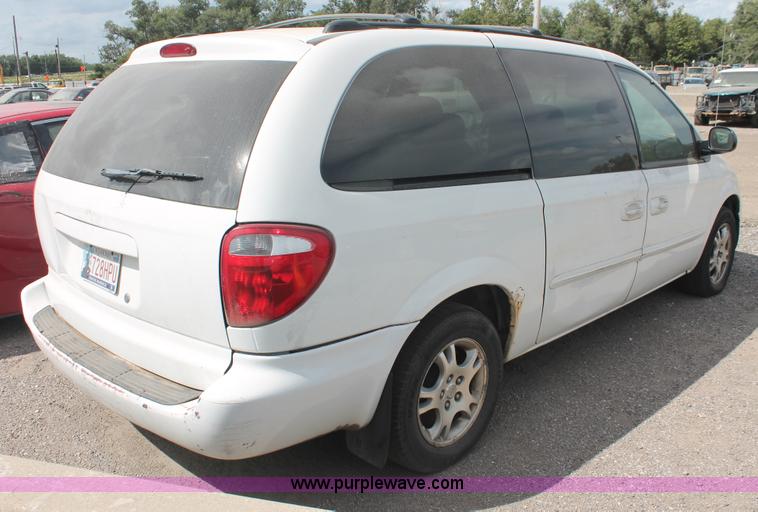 image for item I8108 2003 Dodge Grand Caravan Sport van