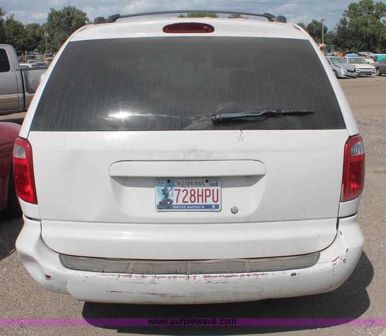 image for item I8108 2003 Dodge Grand Caravan Sport van