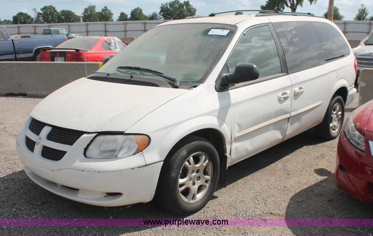 image for item I8108 2003 Dodge Grand Caravan Sport van