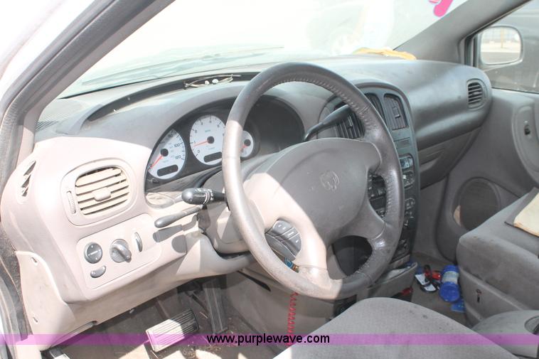 image for item I8108 2003 Dodge Grand Caravan Sport van