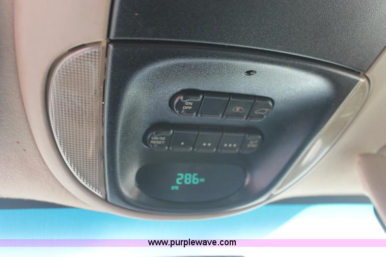 image for item I8108 2003 Dodge Grand Caravan Sport van