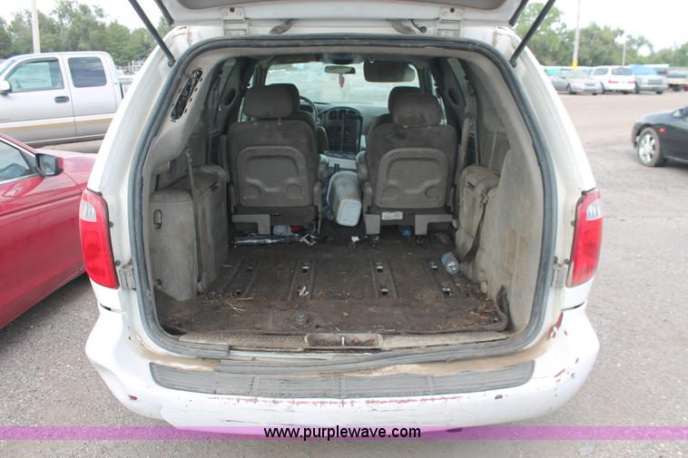 image for item I8108 2003 Dodge Grand Caravan Sport van