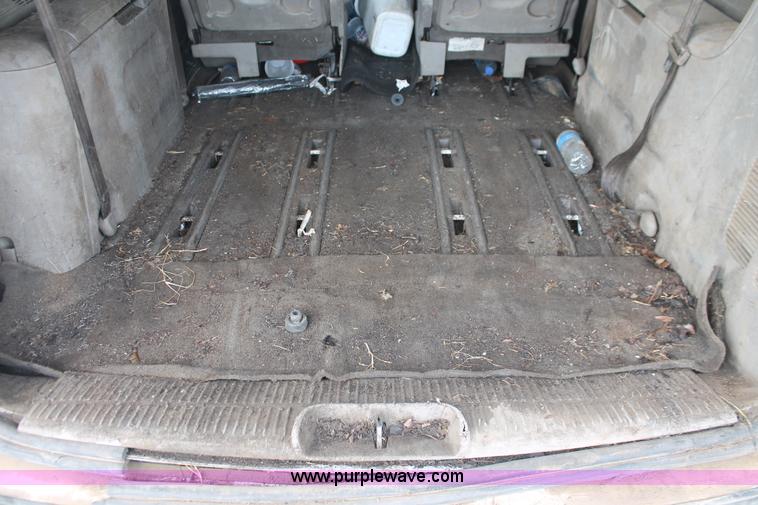 image for item I8108 2003 Dodge Grand Caravan Sport van