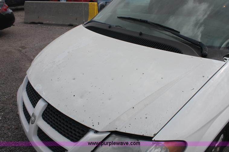 image for item I8108 2003 Dodge Grand Caravan Sport van