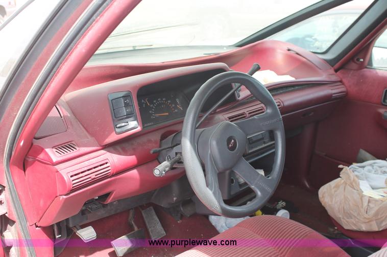 image for item I8109 1990 Chevrolet Lumina APV van