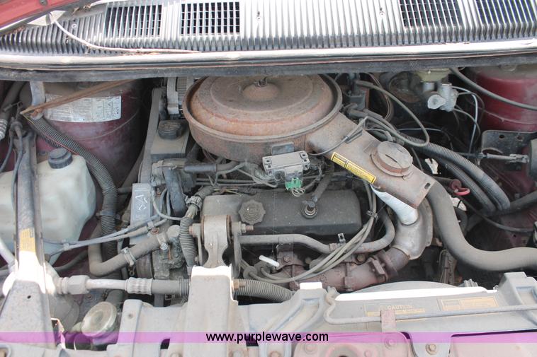 image for item I8109 1990 Chevrolet Lumina APV van