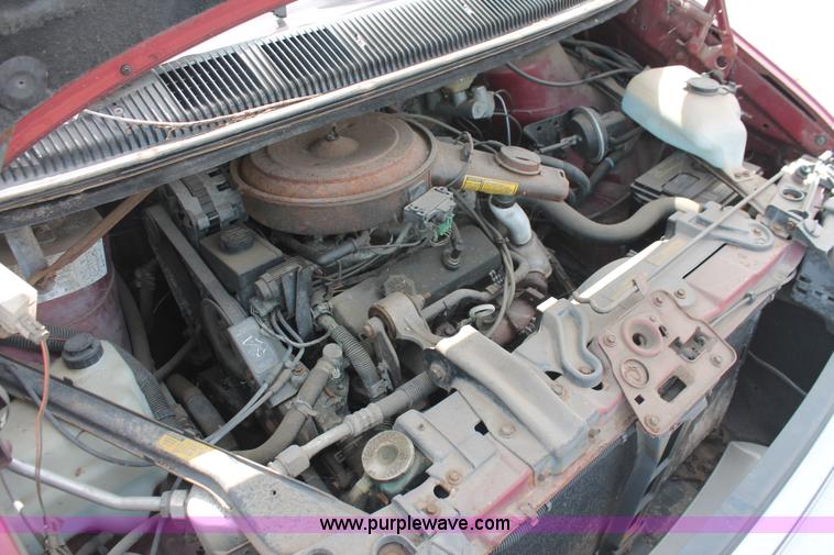 image for item I8109 1990 Chevrolet Lumina APV van