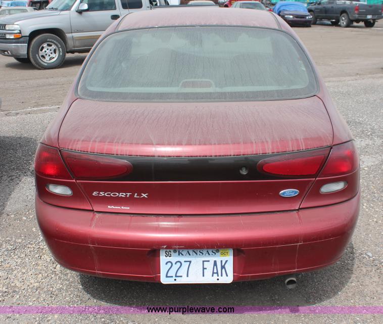 image for item I8110 1997 Ford Escort LX