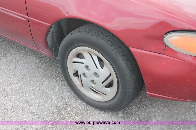 image for item I8110 1997 Ford Escort LX