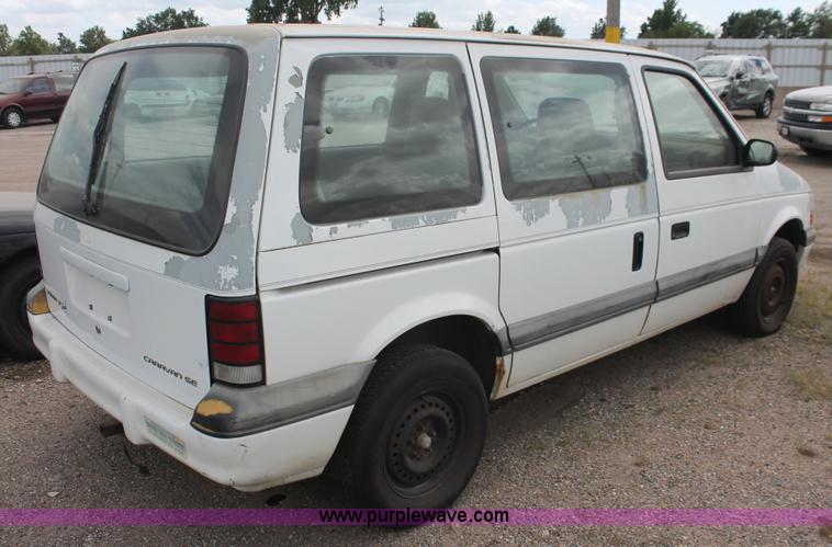 image for item I8112 1994 Dodge Caravan SE van