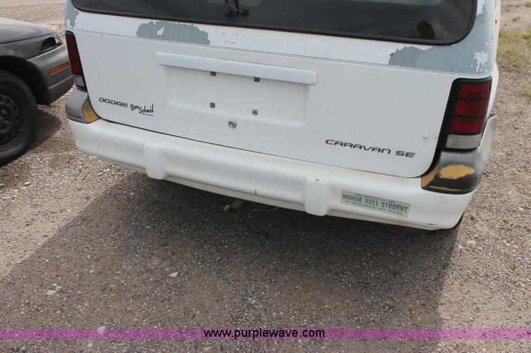 image for item I8112 1994 Dodge Caravan SE van