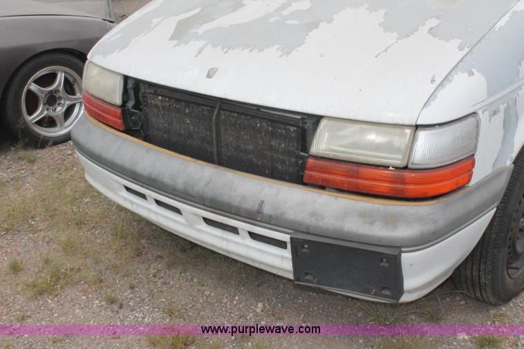 image for item I8112 1994 Dodge Caravan SE van