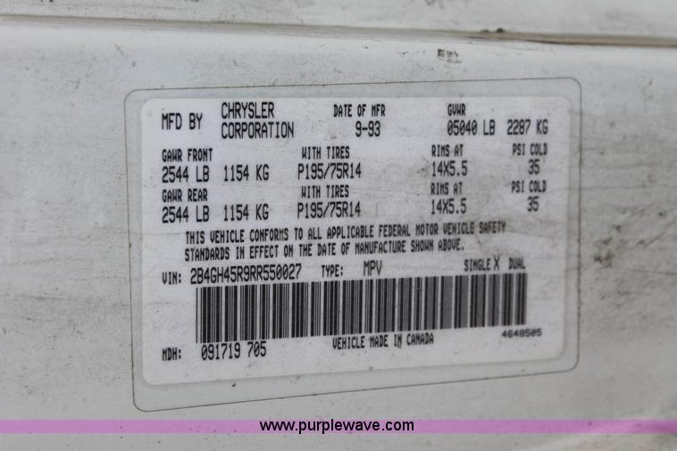 image for item I8112 1994 Dodge Caravan SE van