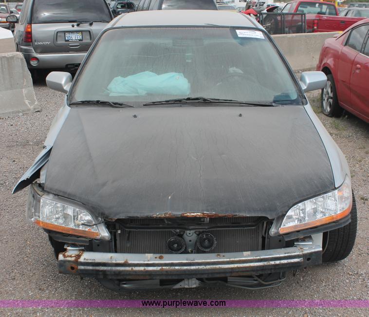 image for item I8113 1998 Honda Accord LX