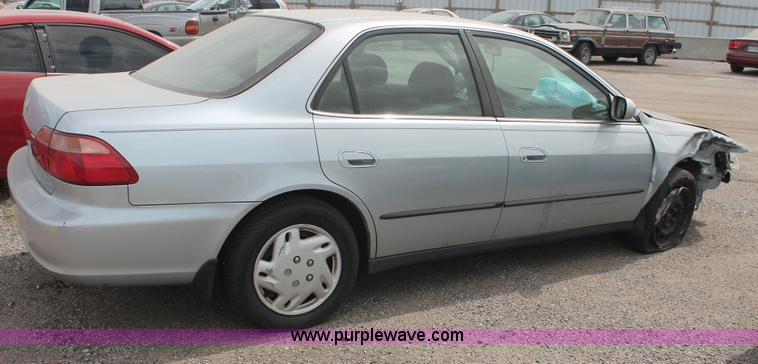 image for item I8113 1998 Honda Accord LX