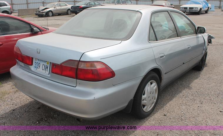 image for item I8113 1998 Honda Accord LX