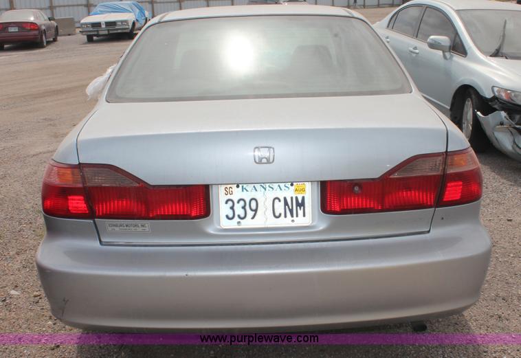 image for item I8113 1998 Honda Accord LX