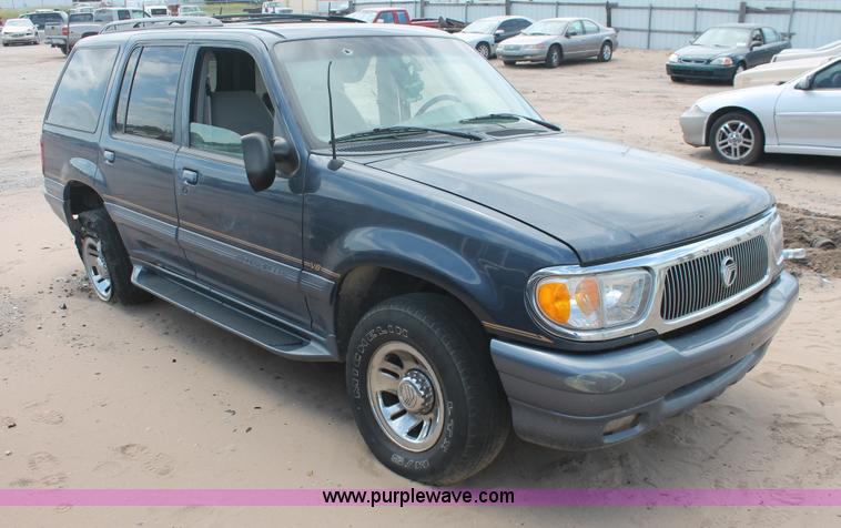 image for item I8116 1998 Mercury Mountaineer SUV