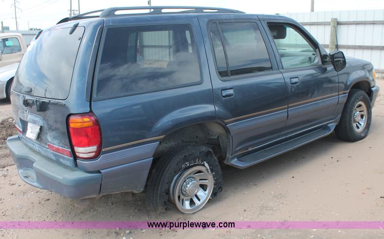 image for item I8116 1998 Mercury Mountaineer SUV
