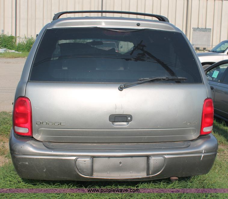 image for item I8154 2001 Dodge Durango SUV