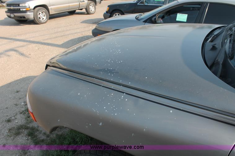 image for item I8154 2001 Dodge Durango SUV