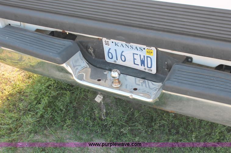 image for item I8155 1997 Dodge Ram 1500 SLT Club Cab pickup truck