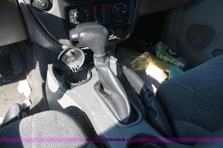 image for item I8158 2002 Chevrolet TrailBlazer SUV