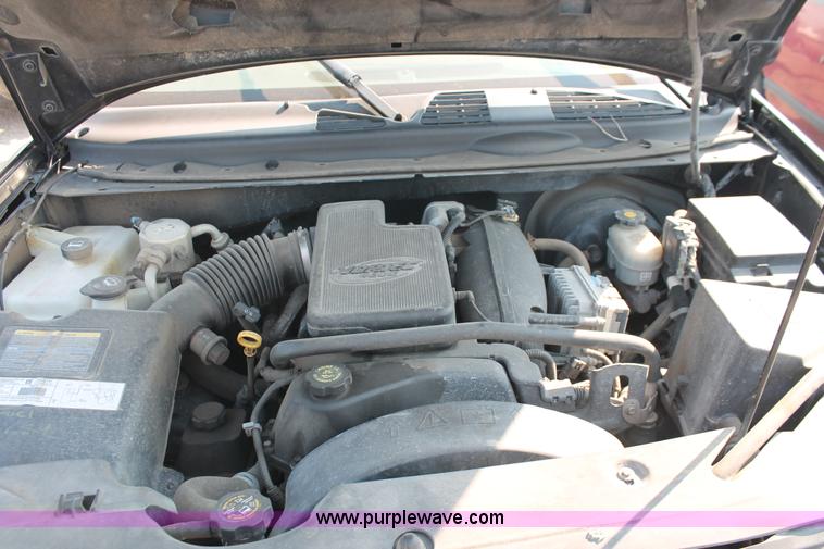 image for item I8158 2002 Chevrolet TrailBlazer SUV