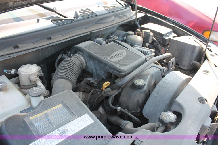 image for item I8158 2002 Chevrolet TrailBlazer SUV