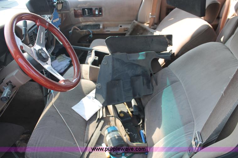 image for item I8159 1996 Chevrolet Caprice Classic