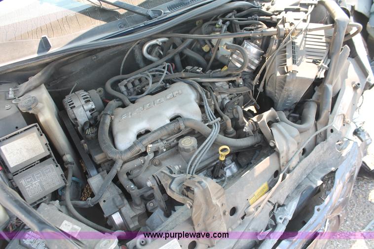 image for item I8160 2001 Chevrolet Monte Carlo LS