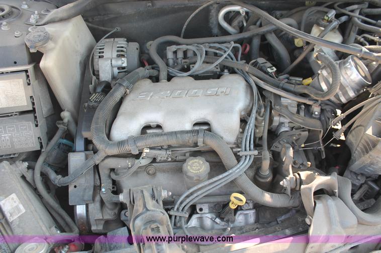 image for item I8160 2001 Chevrolet Monte Carlo LS