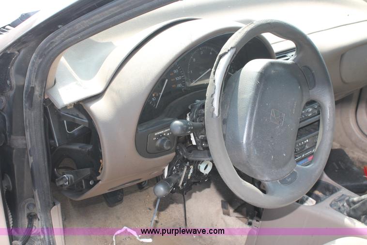 image for item I8161 1999 Saturn SL SL1
