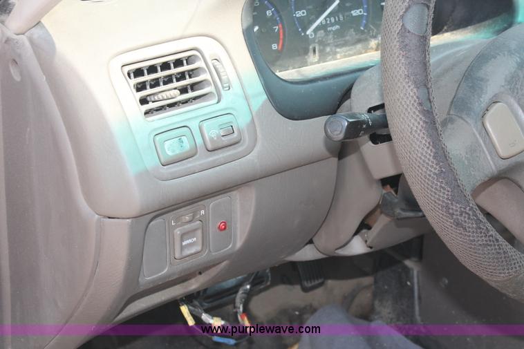 image for item I8165 1998 Honda Civic LX