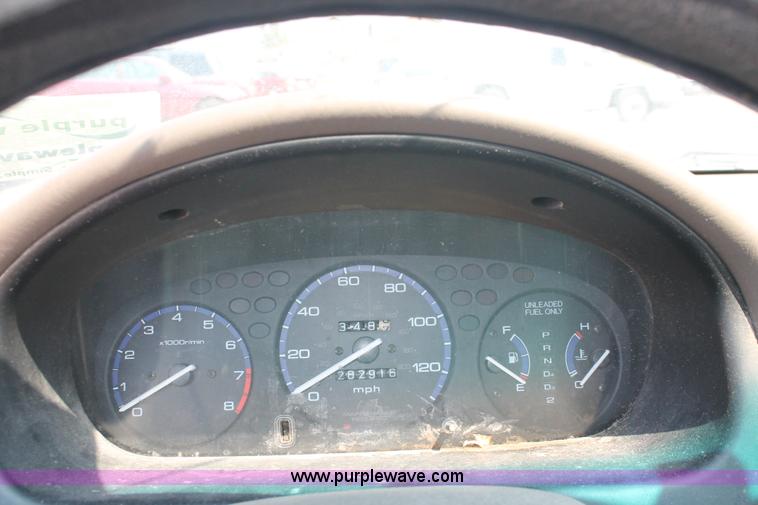 image for item I8165 1998 Honda Civic LX