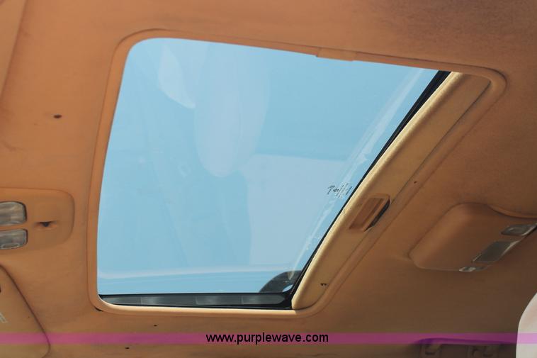 image for item I8166 1996 Jeep Grand Cherokee Limited SUV