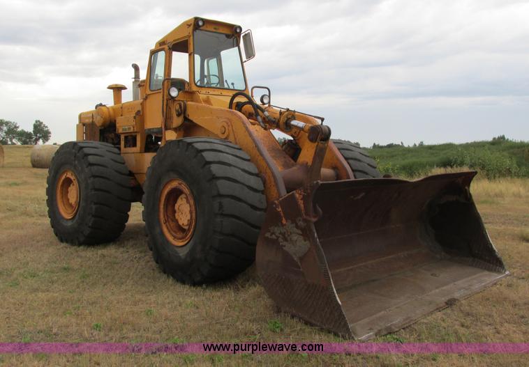 image for item A8642 International H90E Payloader wheel loader