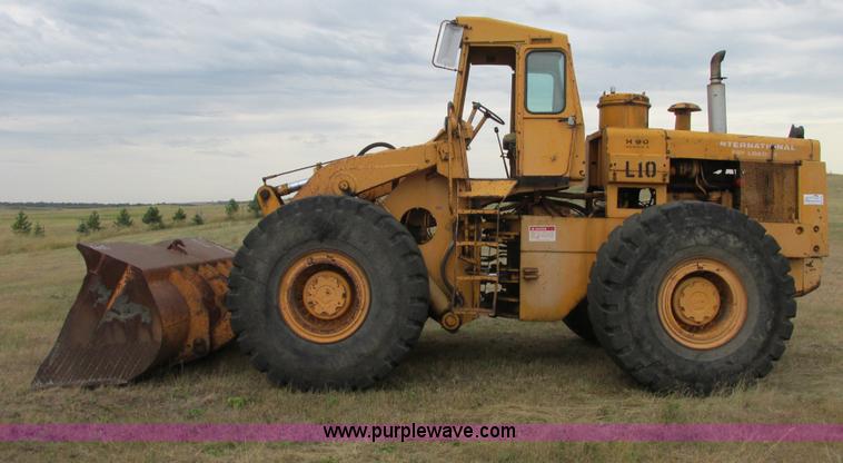 image for item A8642 International H90E Payloader wheel loader