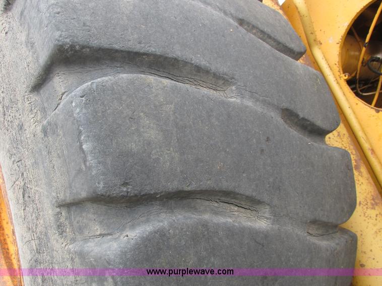 image for item A8642 International H90E Payloader wheel loader