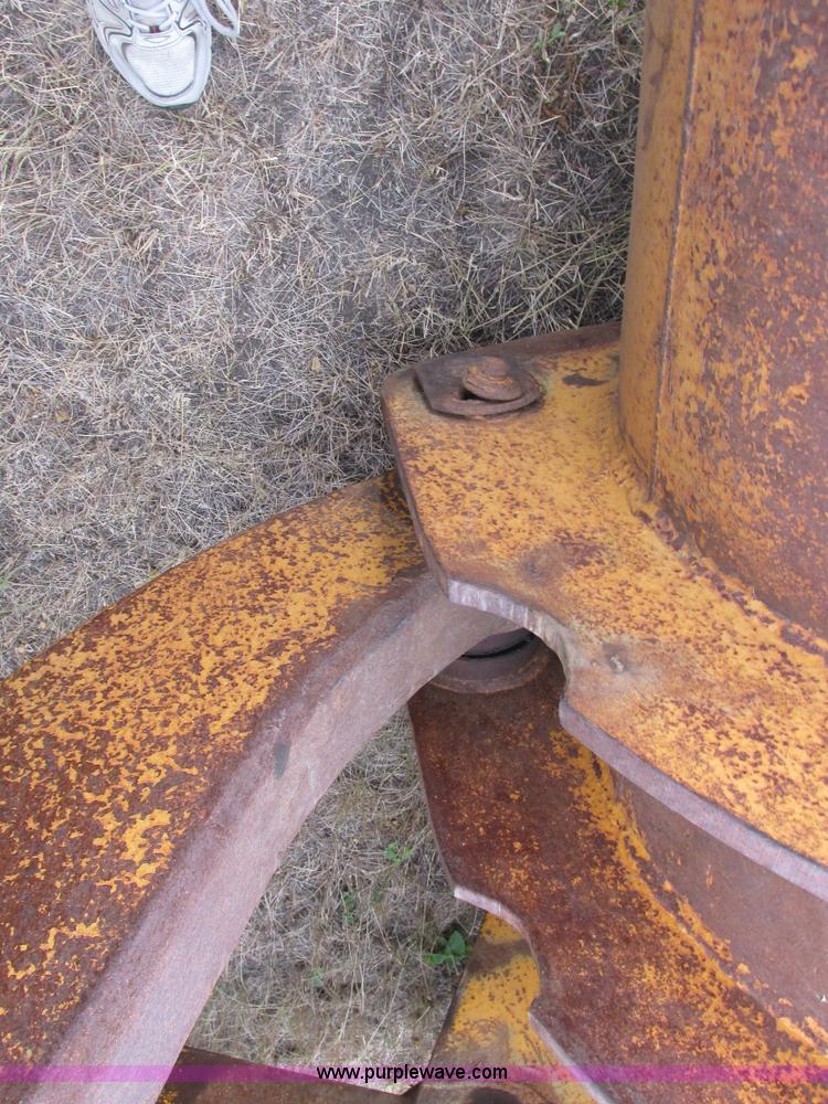 image for item A8642 International H90E Payloader wheel loader