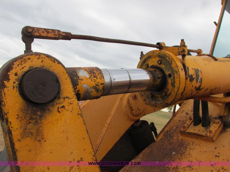 image for item A8642 International H90E Payloader wheel loader