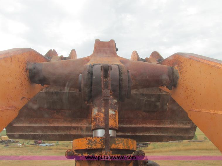 image for item A8642 International H90E Payloader wheel loader