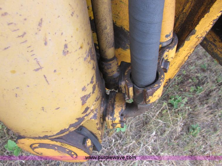 image for item A8642 International H90E Payloader wheel loader