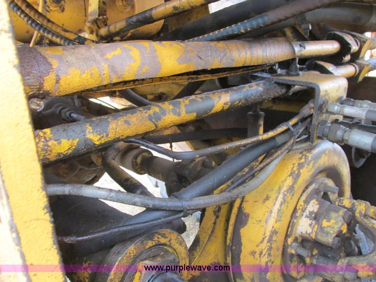 image for item A8642 International H90E Payloader wheel loader
