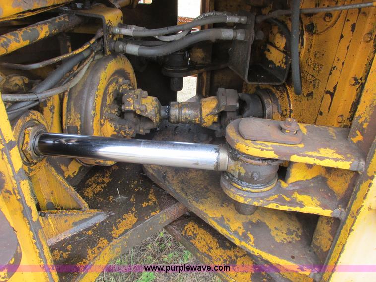 image for item A8642 International H90E Payloader wheel loader