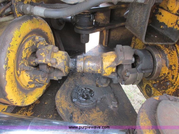 image for item A8642 International H90E Payloader wheel loader