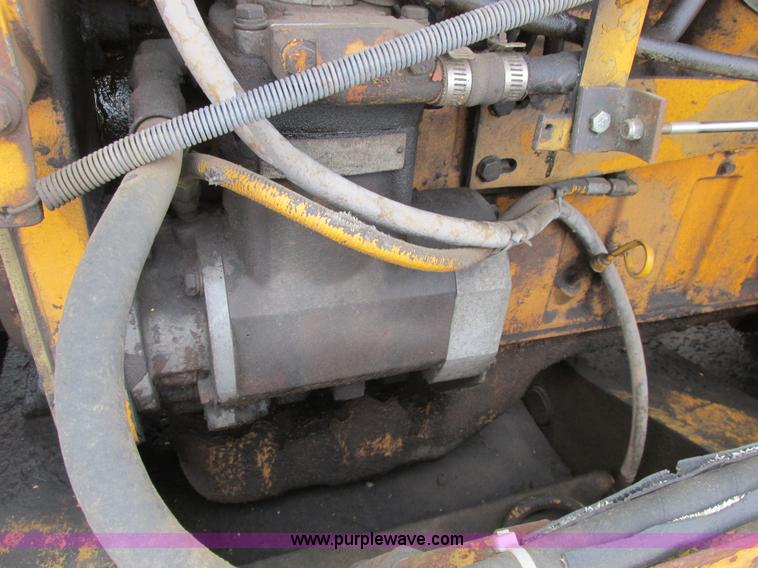 image for item A8642 International H90E Payloader wheel loader