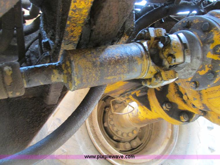 image for item A8642 International H90E Payloader wheel loader